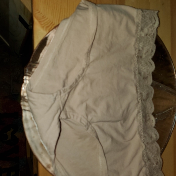 Pantie&bra set SOLD - Picture 7 of 16